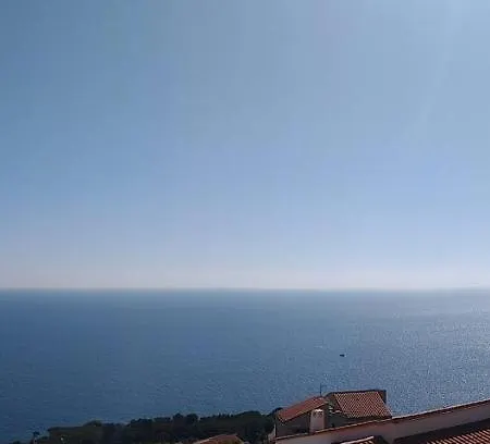 Vue Panoramique Sur La Piscine Clim Classee 4 Etoiles Meuble Tourisme Villa